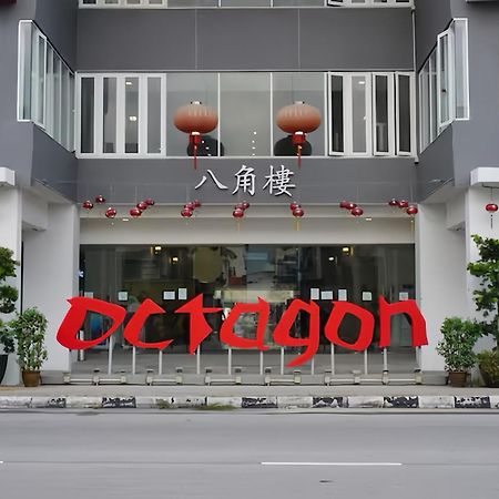 The Octagon Ipoh Appartement Buitenkant foto