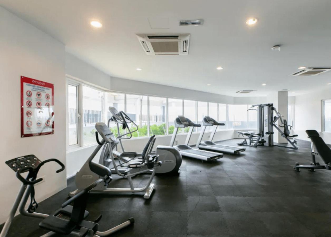 The Octagon Ipoh Appartement Buitenkant foto