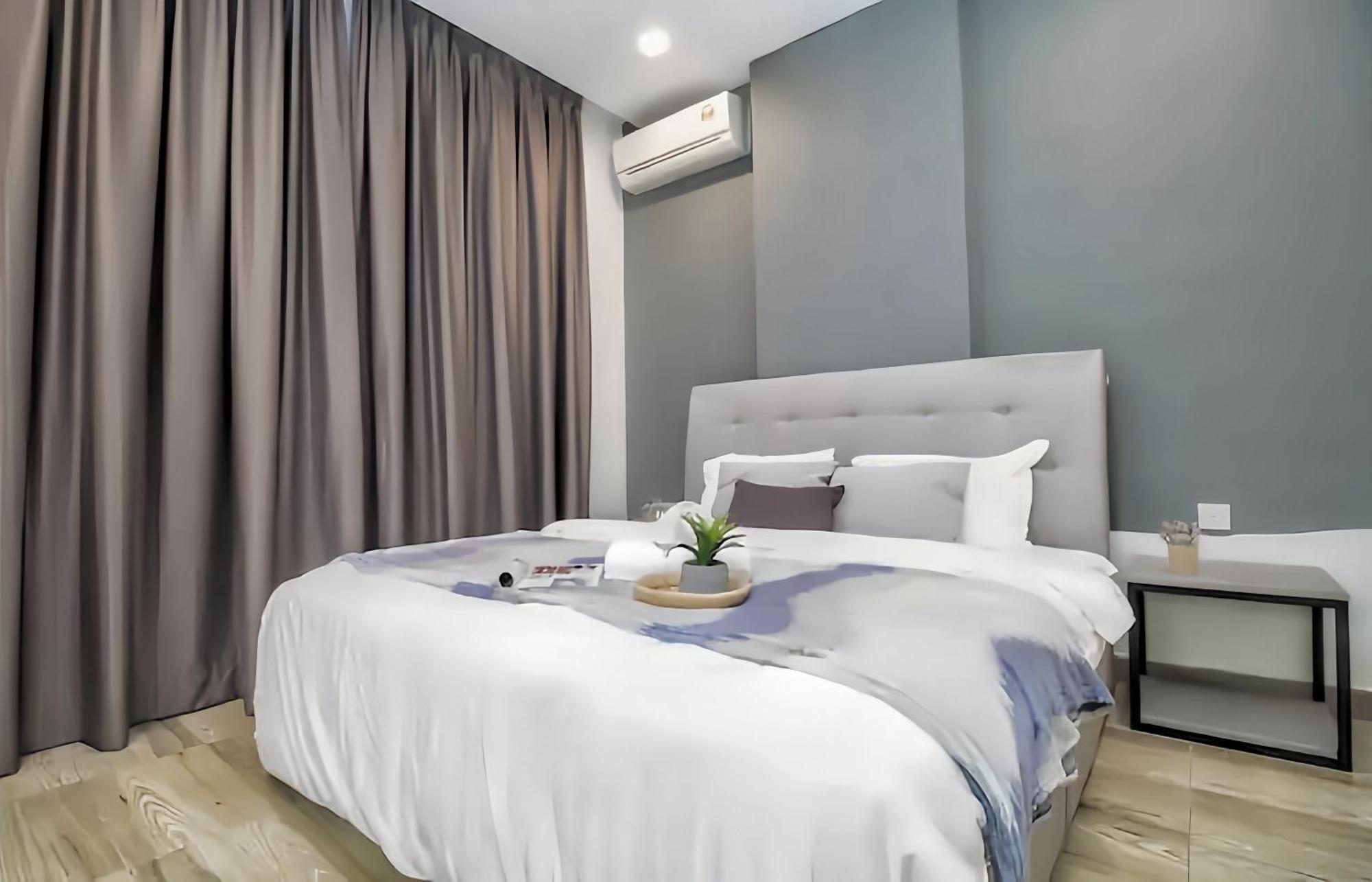 The Octagon Ipoh Appartement Buitenkant foto