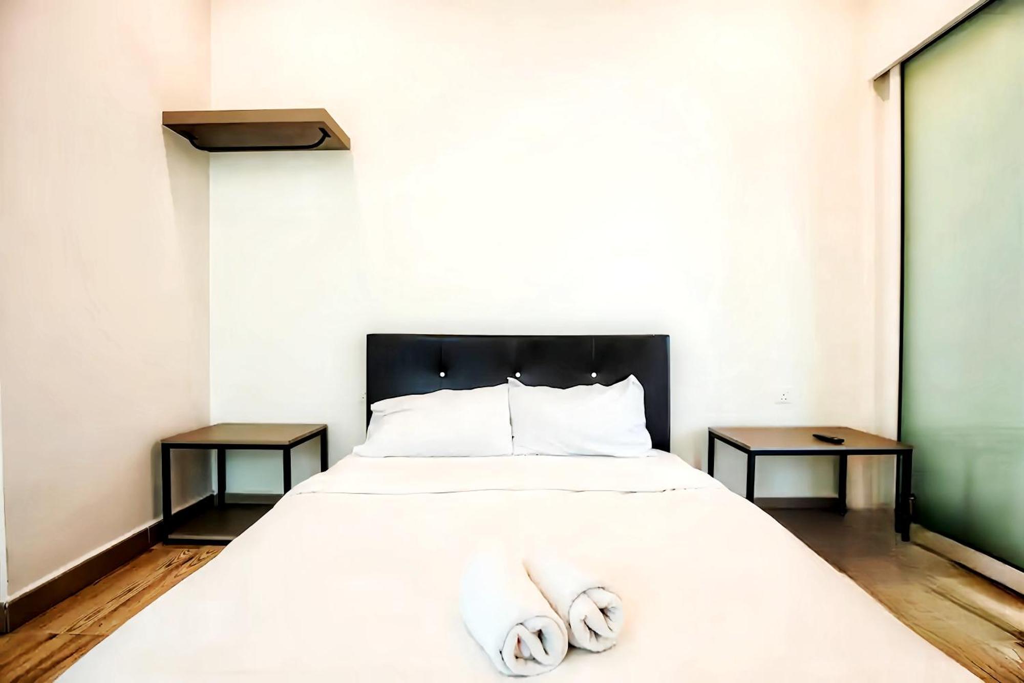 The Octagon Ipoh Appartement Buitenkant foto