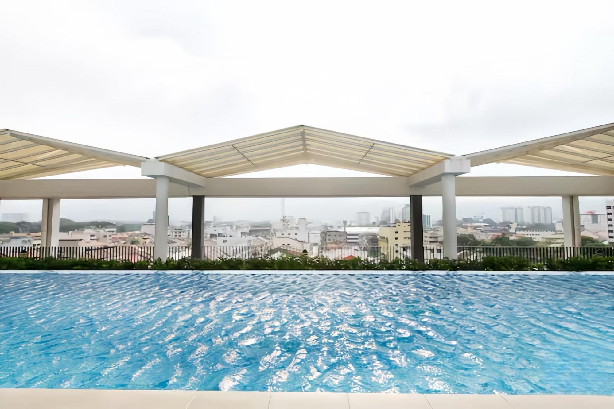 The Octagon Ipoh Appartement Buitenkant foto